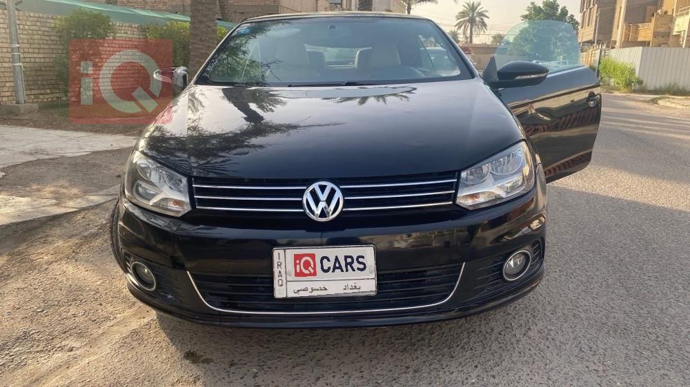 فولكسفاغن ايوس